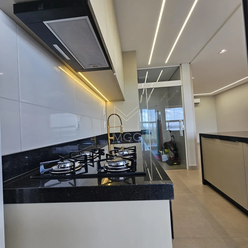 ED. TORRE DE MÁLAGA