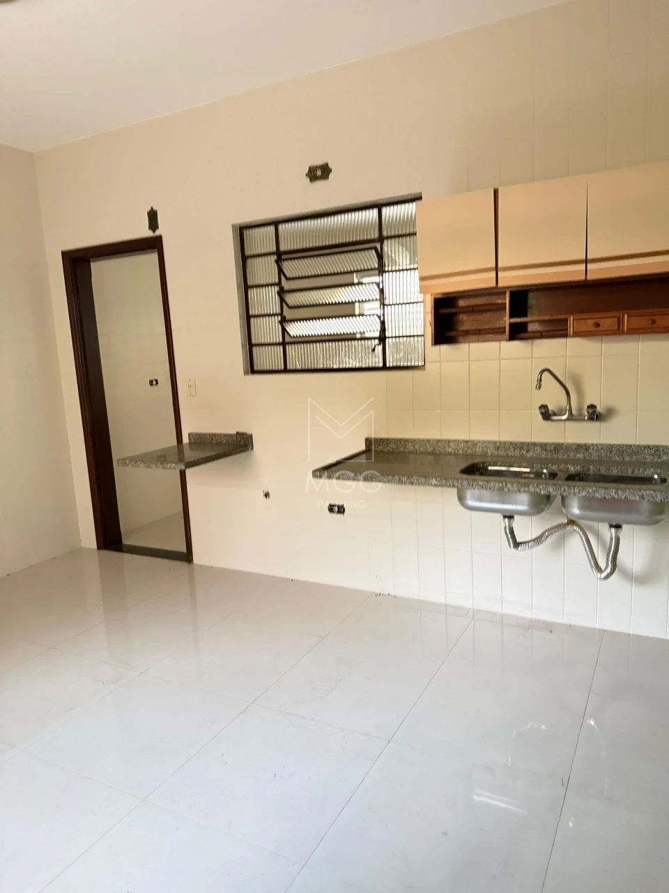 Casa na Rua Deputado Nilson Ribas, nº 1173