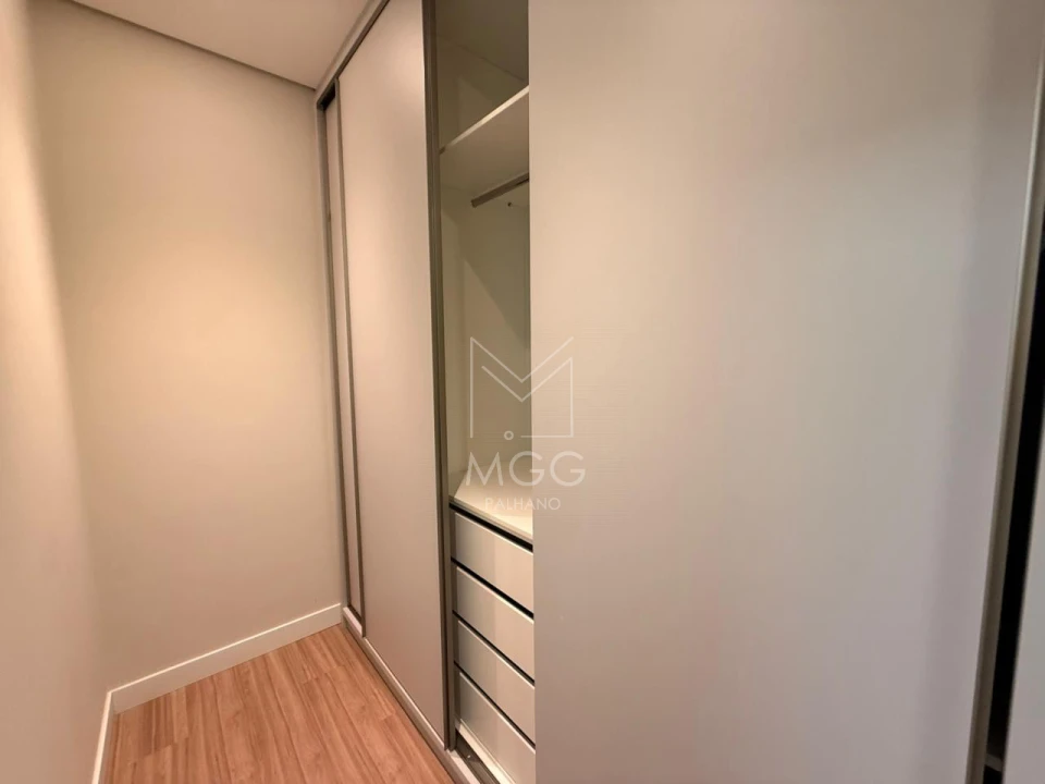 Apartamento mobiliado Edifício Freedom