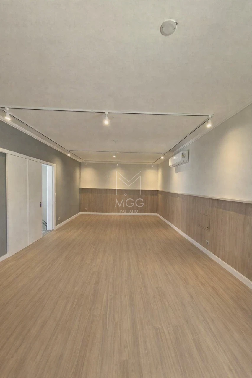 PRÉDIO COMERCIAL NO CENTRO DE LONDRINA