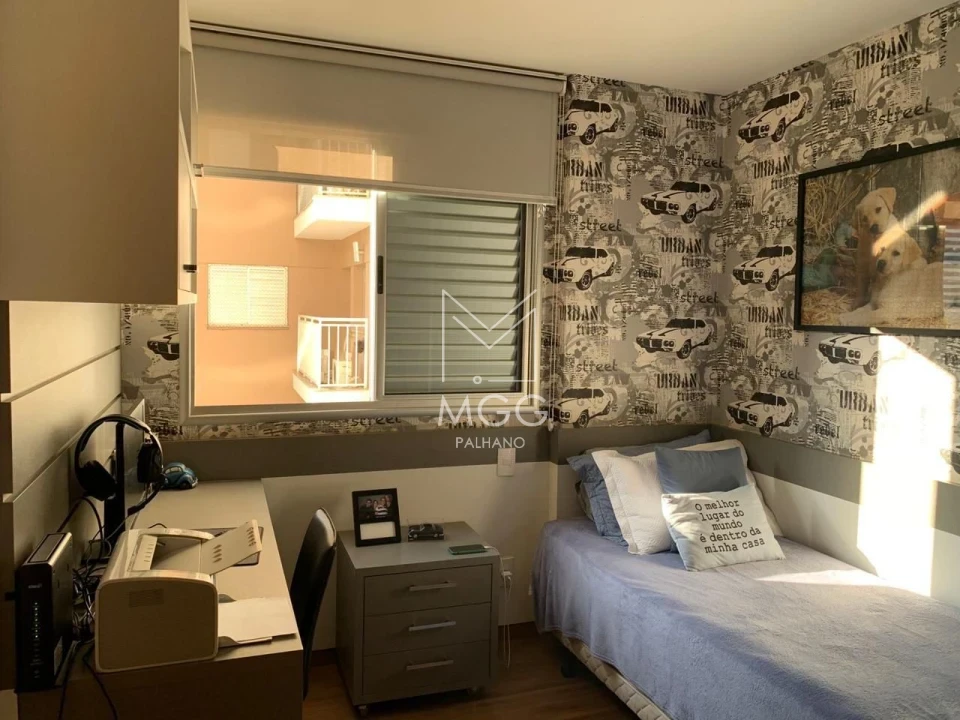 APARTAMENTO EDIFÍCIO FERNANDO PESSOA