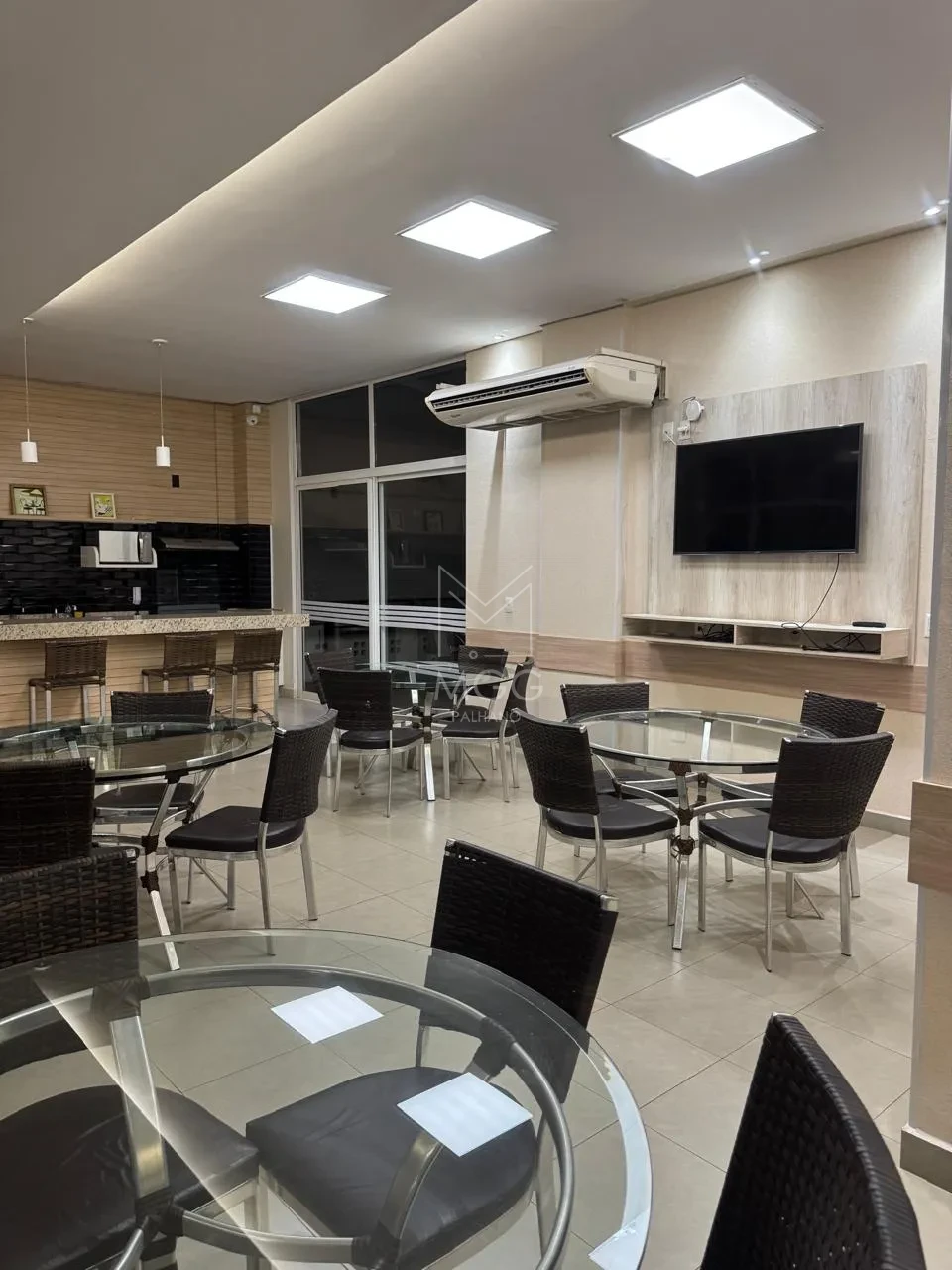 APARTAMENTO A VENDA CONDOMÍNIO SPLENDOR