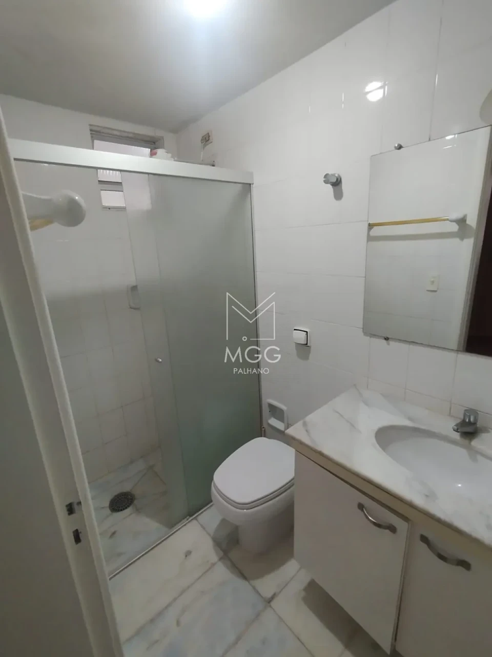 APARTAMENTO EDIFICIO KENNEDY