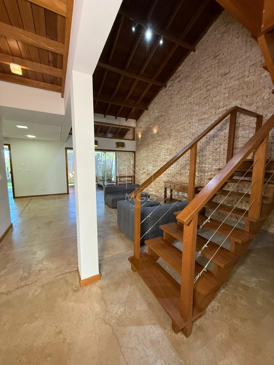 CASA CONDOMÍNIO ROYAL FOREST