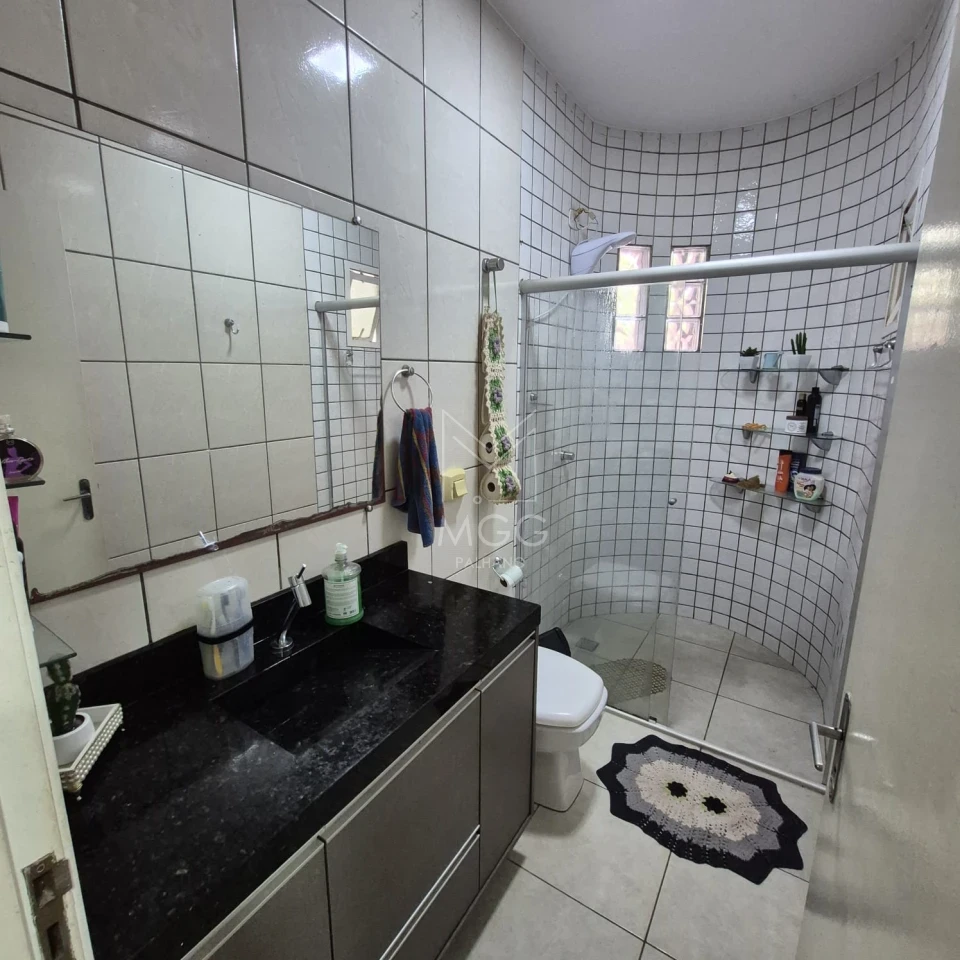 Casa à venda no Jd. Cafezal