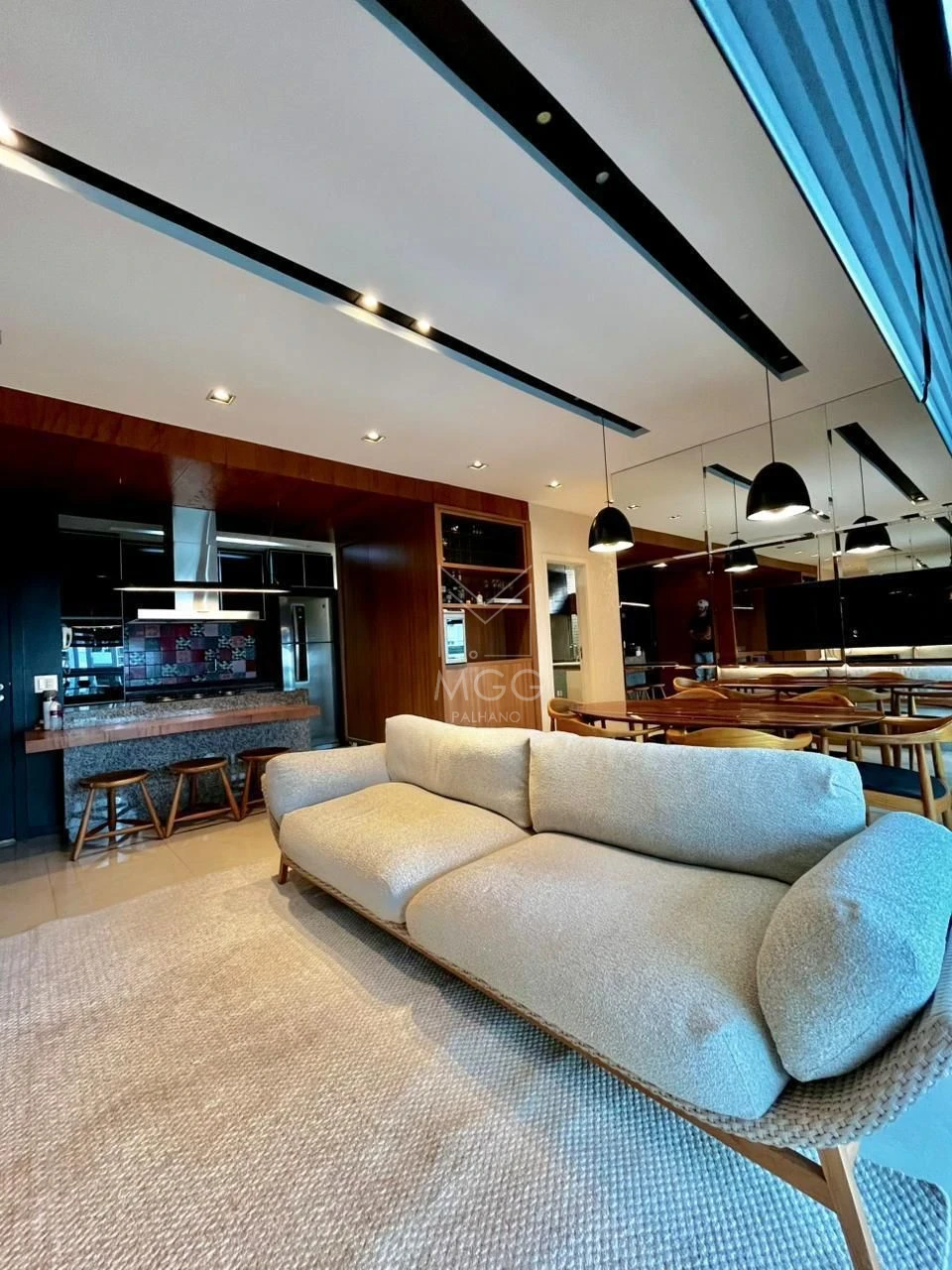 APARTAMENTO EDIFÍCIO MAISON MURANO