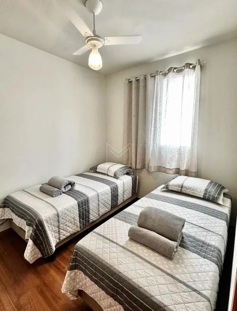 Apartamento a venda próximo a UEL