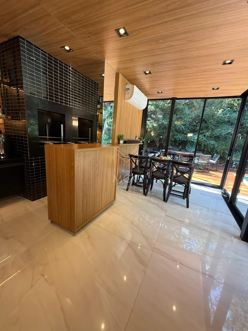 Condomínio Royal Forest