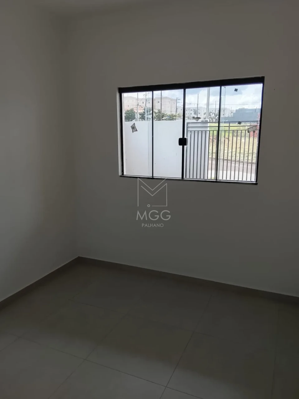 CASA GEMINADA COLINAS