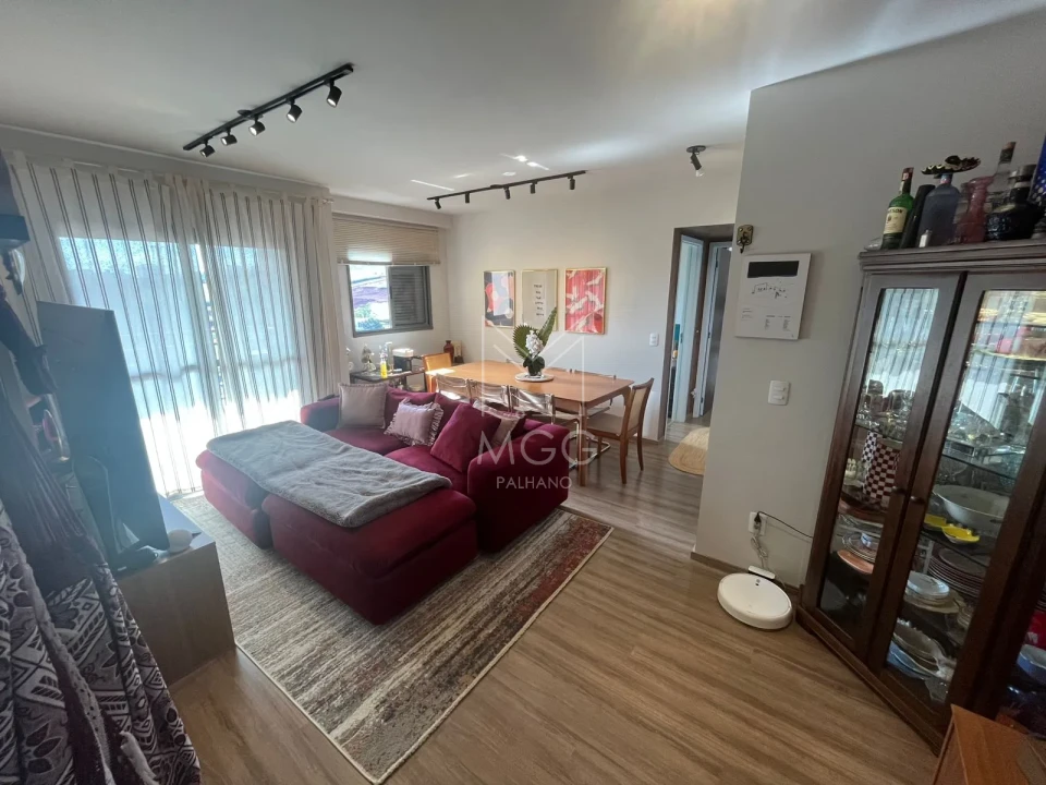 APARTAMENTO EDIFÍCIO CARMEL