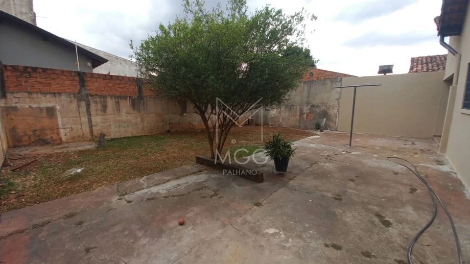 Imóvel Comercial/Residencial com Estrutura para Multi-Salas na Avenida Principal (Jd. Novo Bandeirantes / Sabará I)