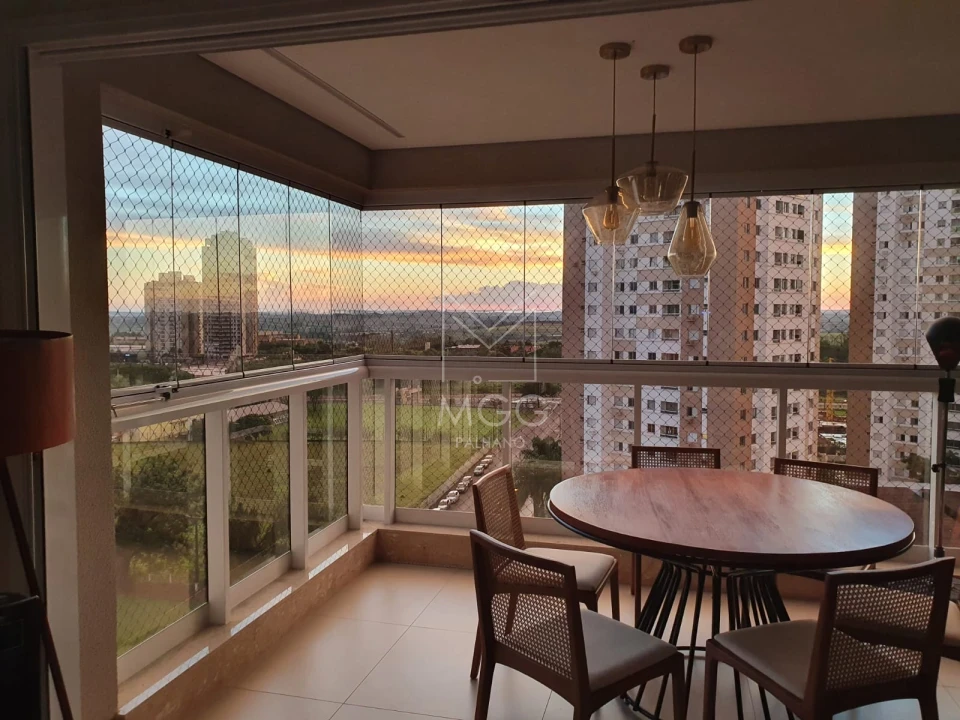 Apartamento de Alto Padrão no Oxford Village em Londrina: 3 Suítes, Varanda Gourmet e Completo em Planejados Evviva