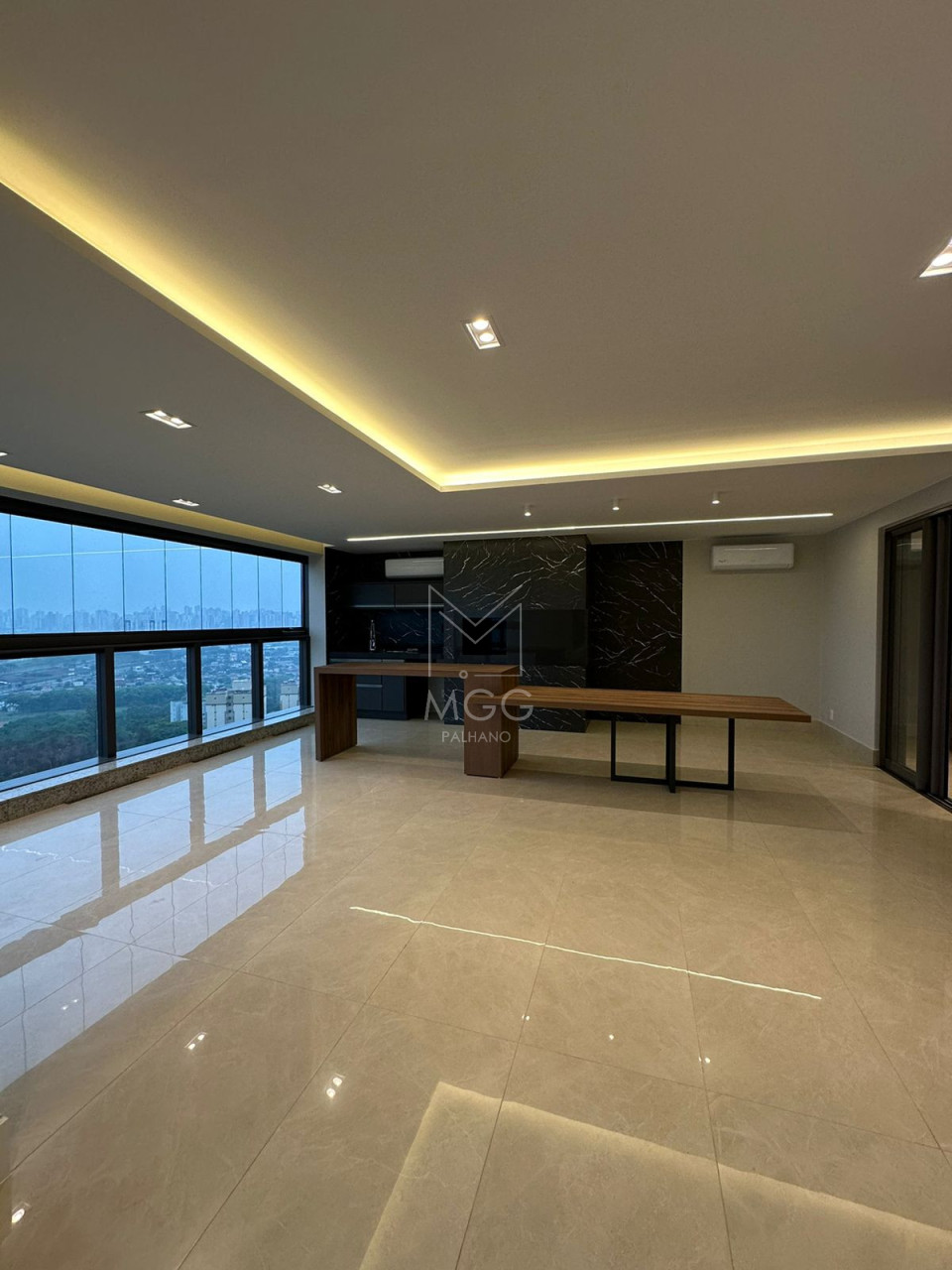 Apartamento - Edifício Grand Palais