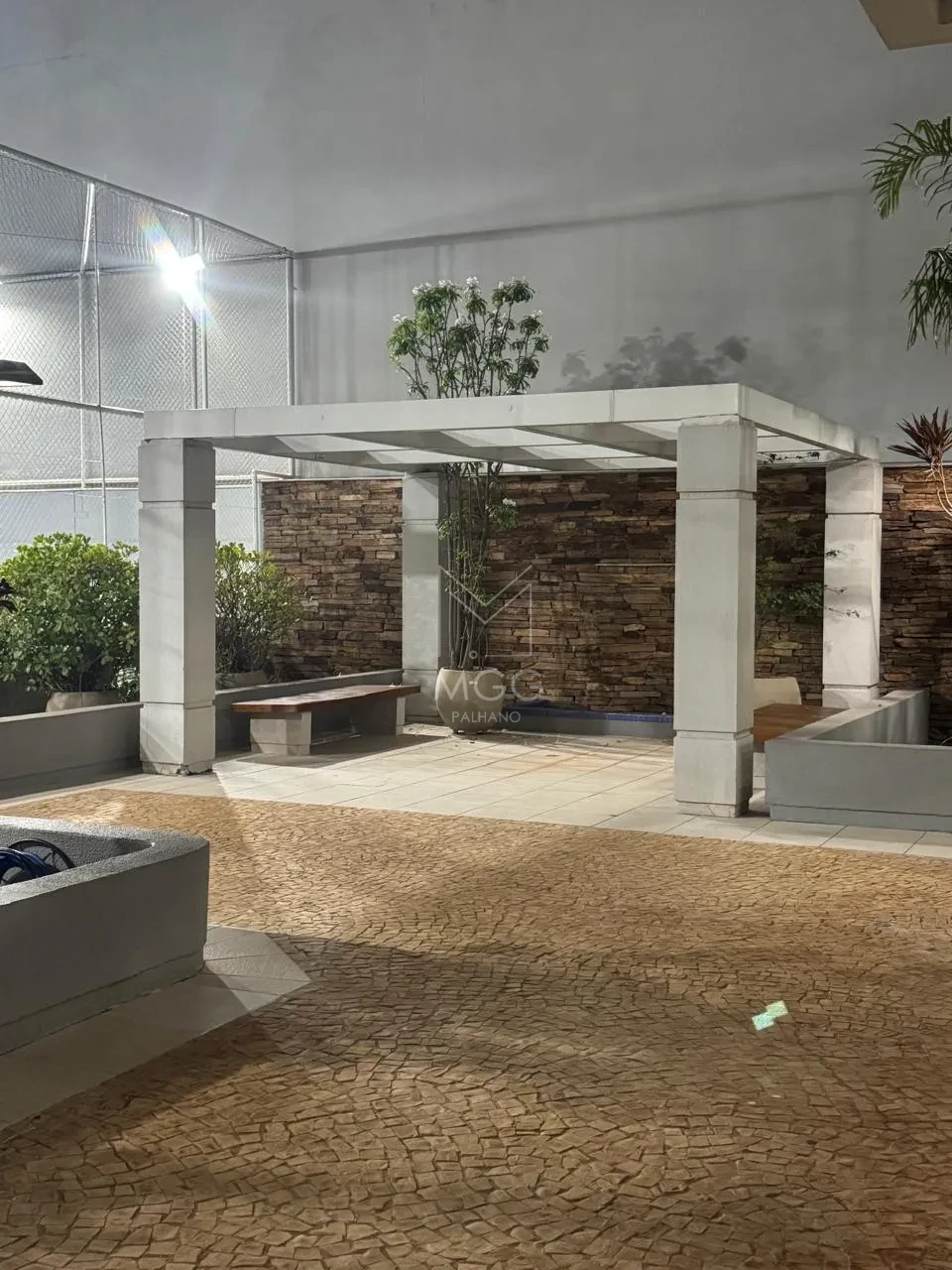 APARTAMENTO A VENDA CONDOMÍNIO SPLENDOR