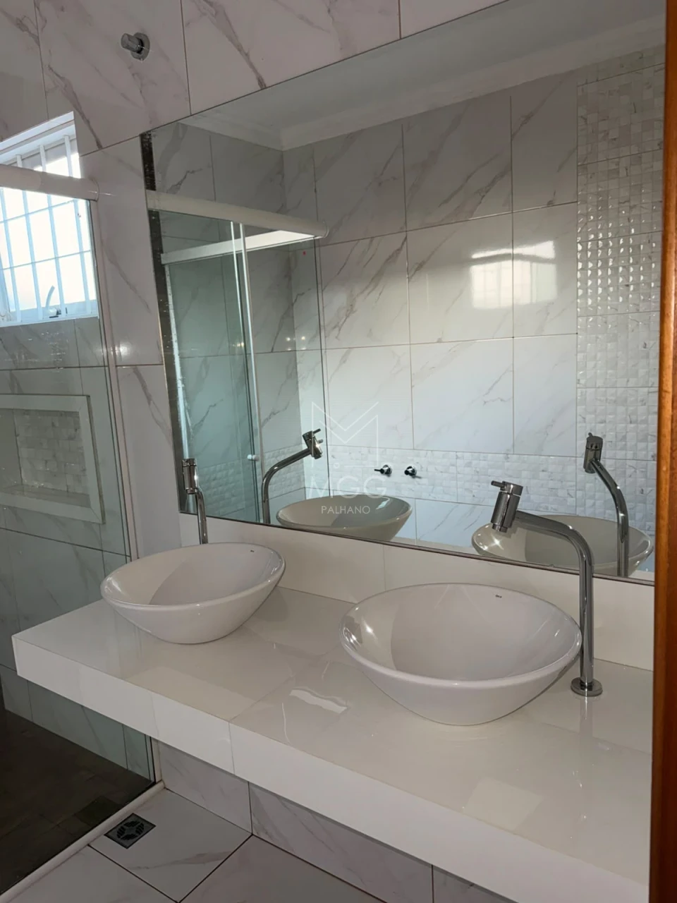 CASA JARDIM MILTON MENEZES - PRÓXIMO AV. ROBERT KOCH