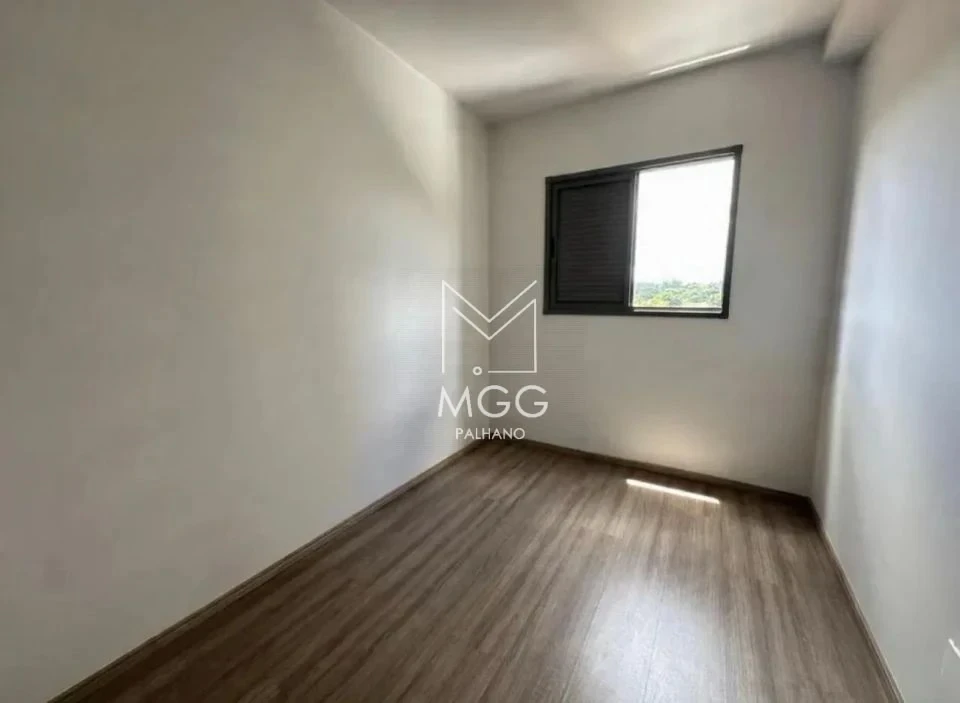 APARTAMENTO EDIFÍCIO CARMEL