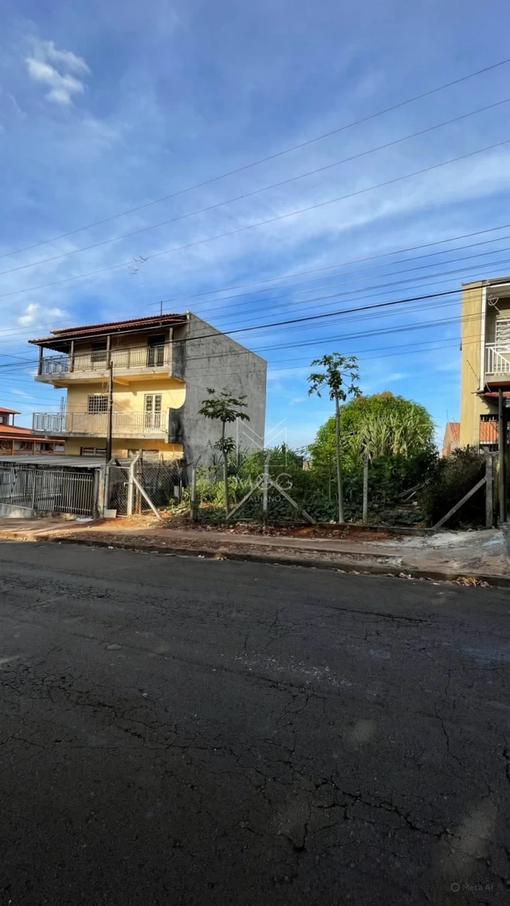 TERRENO AQUILLES STHENGEL, ao lado da Saul Elkind