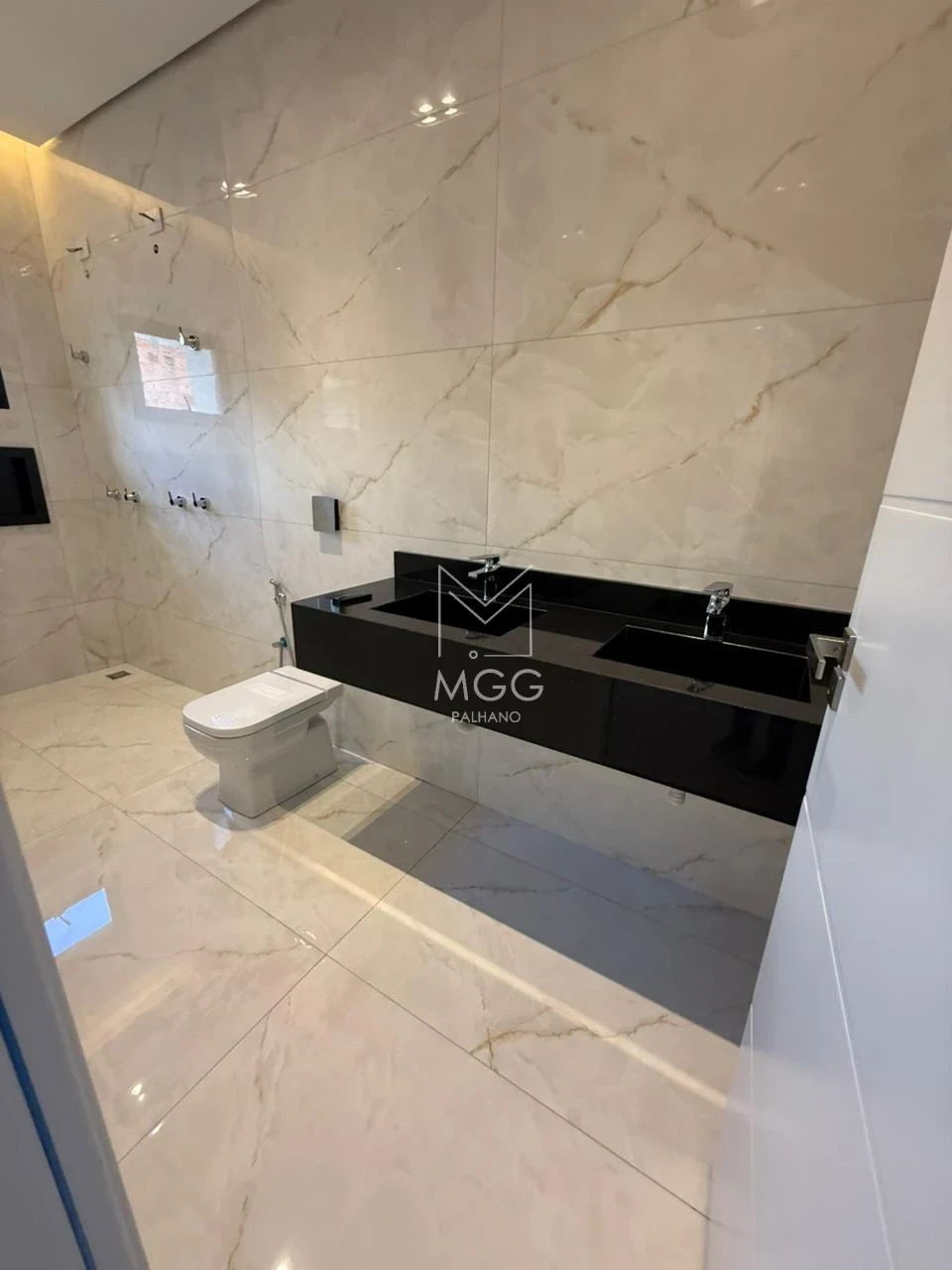 Condomínio Moradas Do Vale