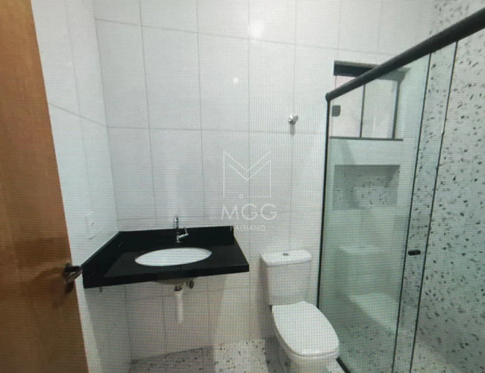 Casa à venda - Jardim Universitário