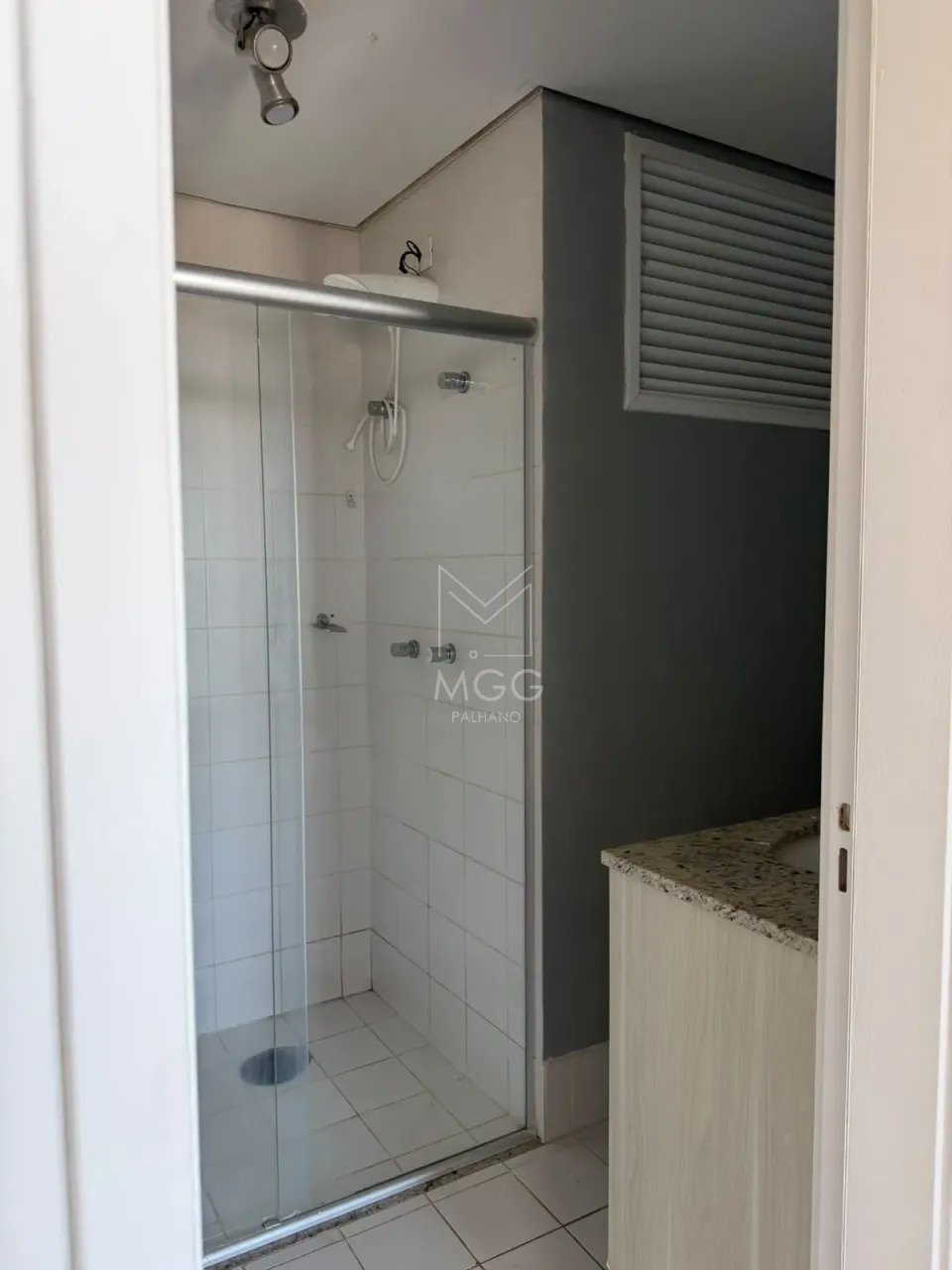 APARTAMENTO RESIDENCIAL EVIDENCE