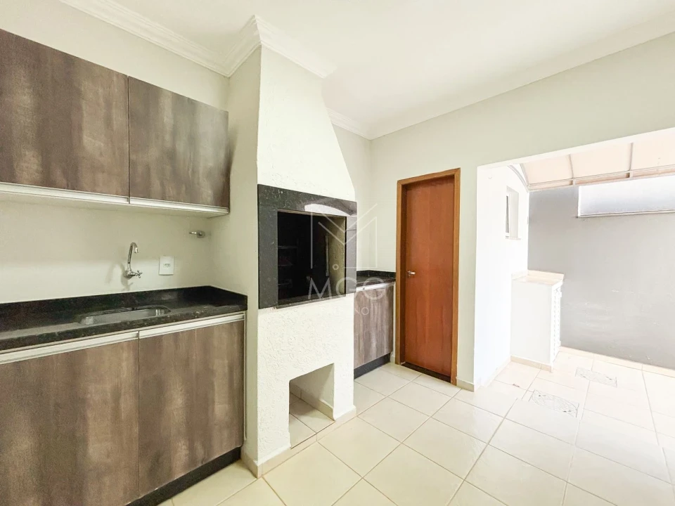 CONDOMÍNIO GOLDEN HILL