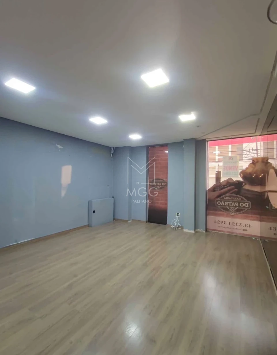 SALA COMERCIAL OSCAR FUGANTI