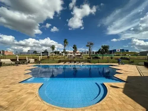 TERRENO CONDOMÍNIO GOLDEN PARK 2
