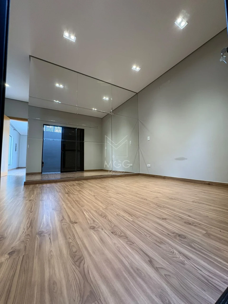 CASA ESTÂNCIA SANTA PAULA