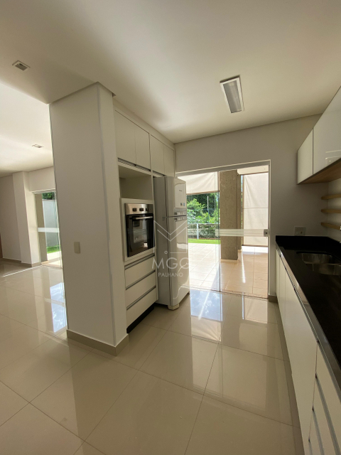 Casa condomínio Alphaville 2