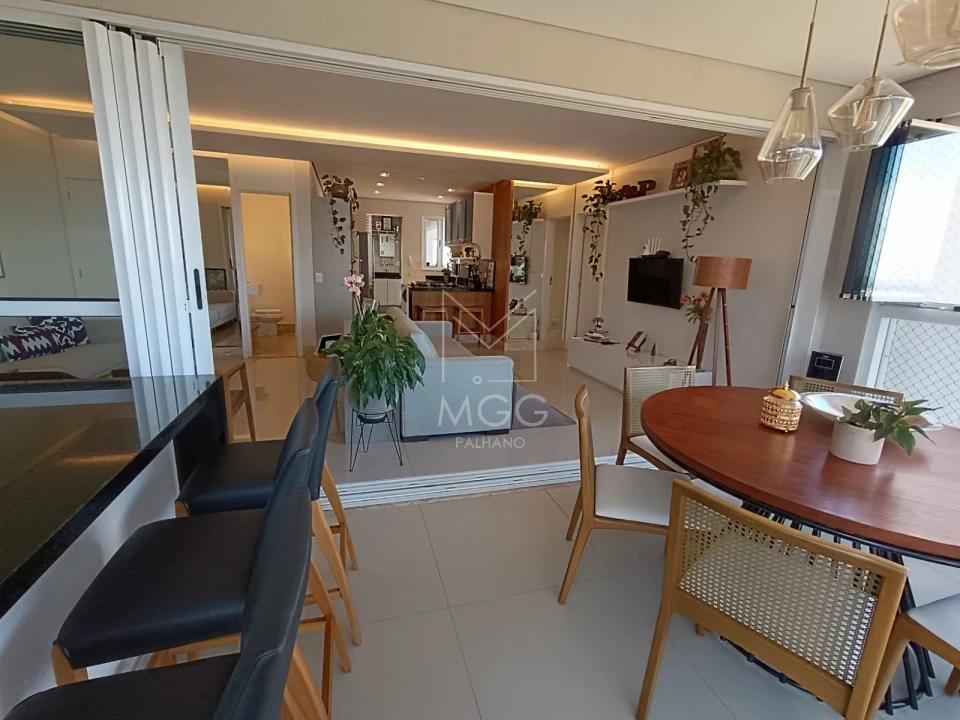 Apartamento de Alto Padrão no Oxford Village em Londrina: 3 Suítes, Varanda Gourmet e Completo em Planejados Evviva