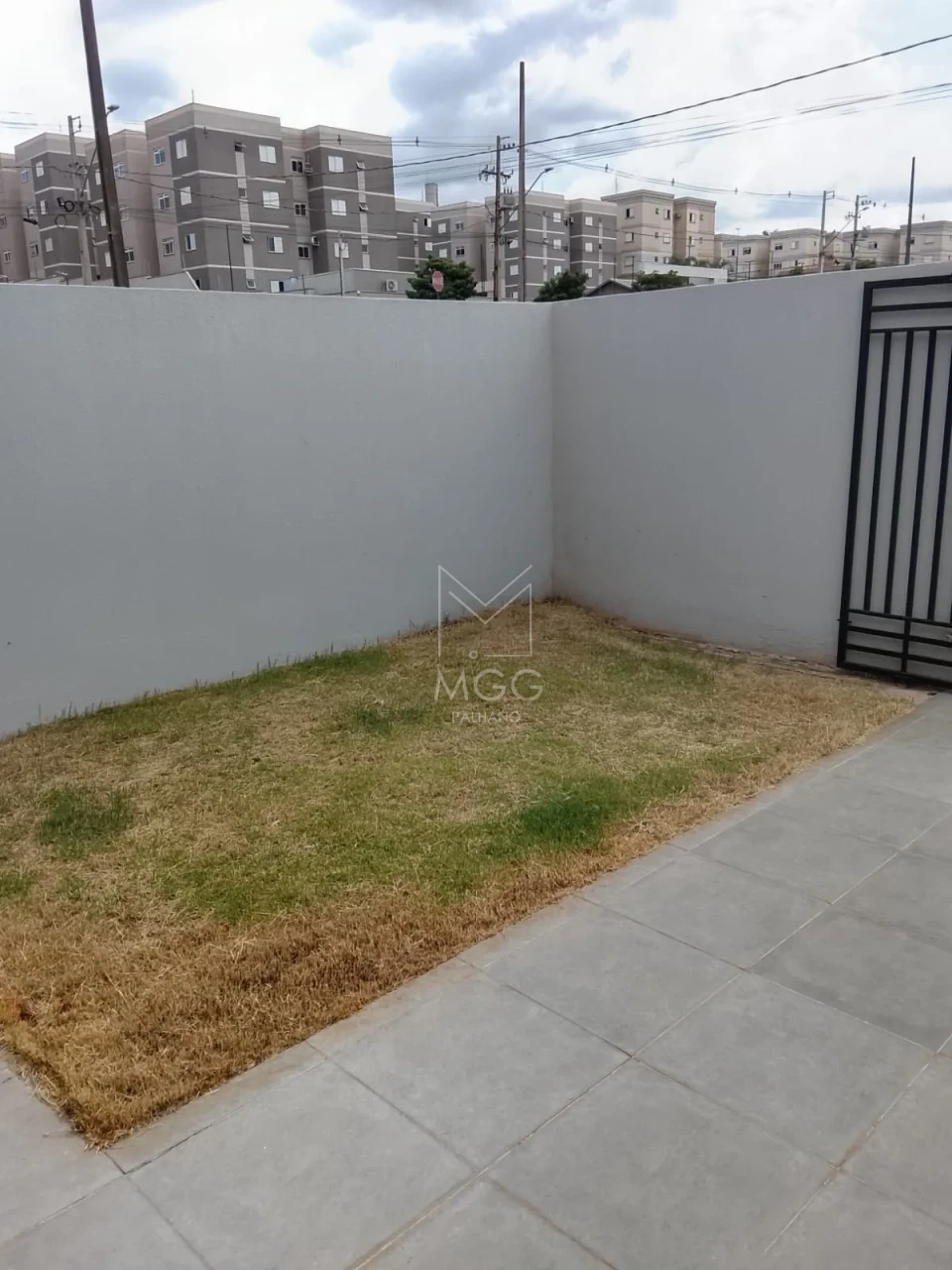 CASA GEMINADA COLINAS