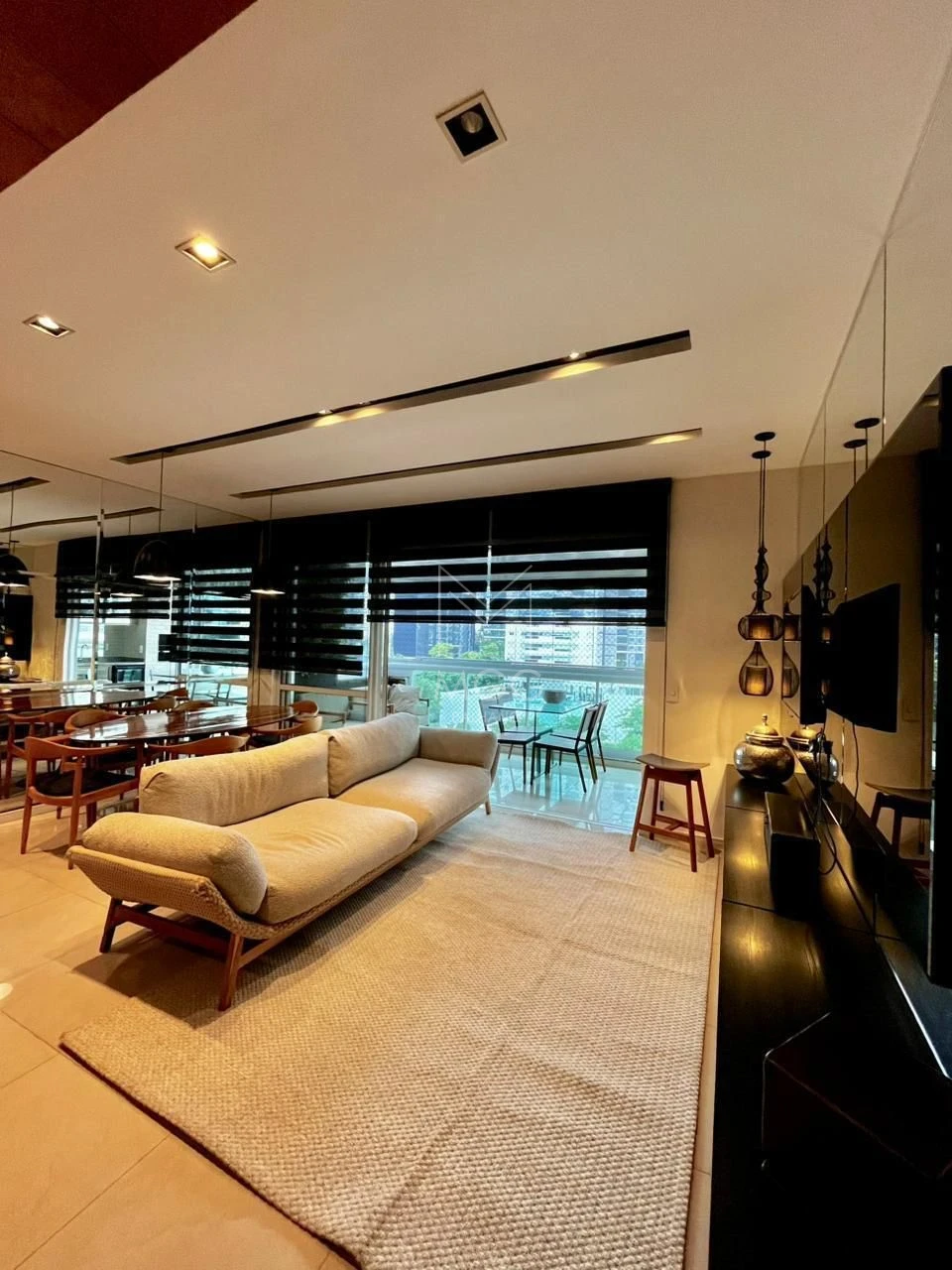 APARTAMENTO EDIFÍCIO MAISON MURANO