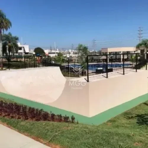 TERRENO CONDOMÍNIO GOLDEN PARK 2