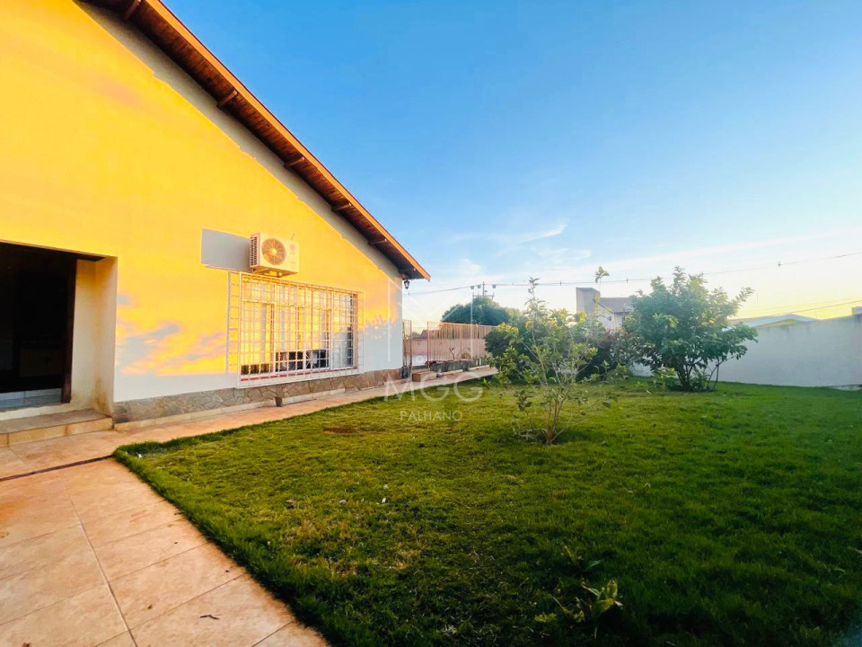 Sobrado Residencial - Comercial
