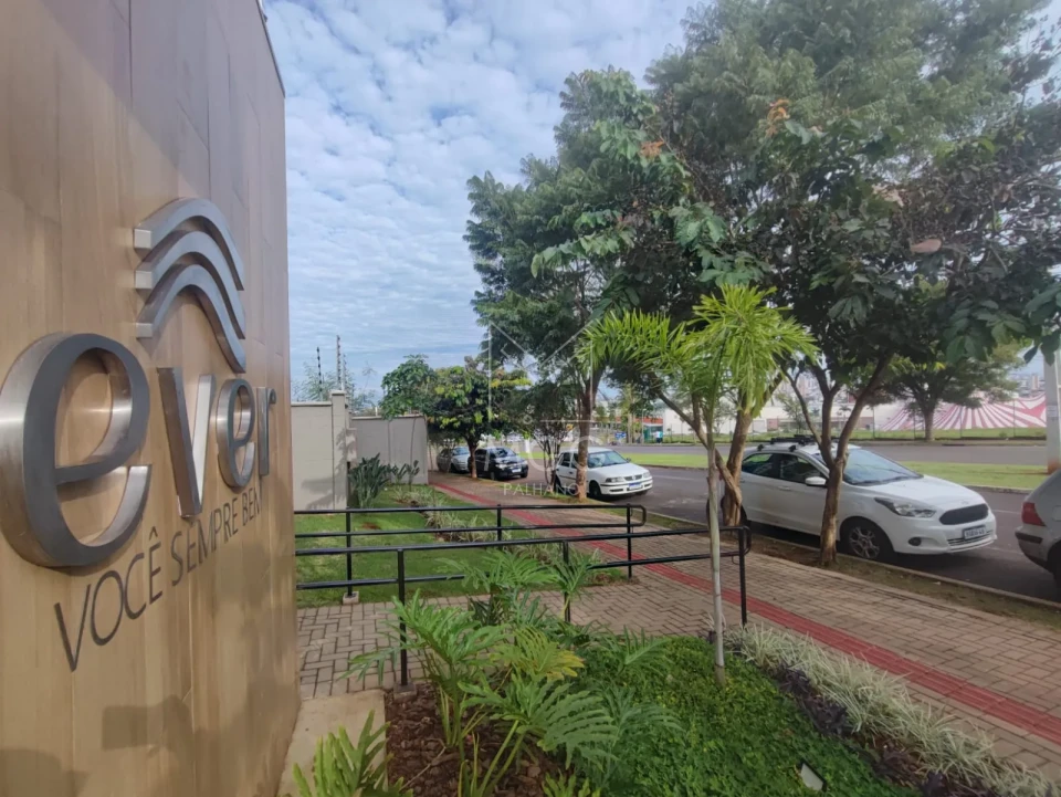 APARTAMENTO RESIDENCIAL EVER