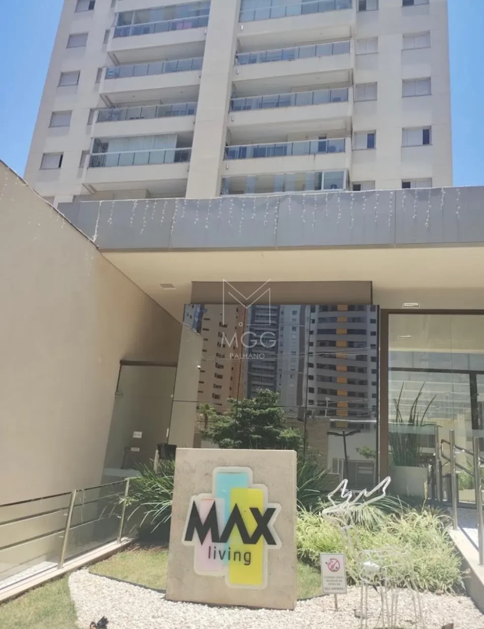 APARTAMENTO CONDOMÍNIO MAX LIVING