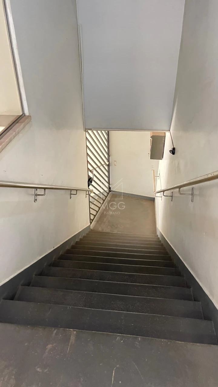 PRÉDIO COMERCIAL RUA BELO HORIZONTE