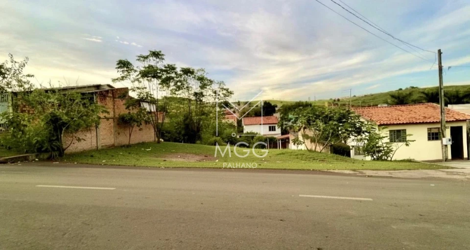 TERRENO JARDIM NOVA ESPERANÇA - Lote 1