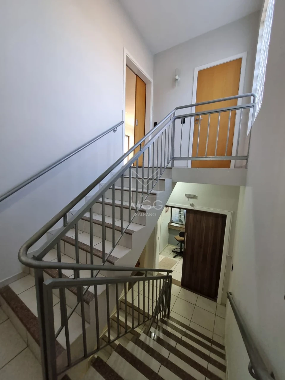 PRÉDIO COMERCIAL NO CENTRO DE LONDRINA