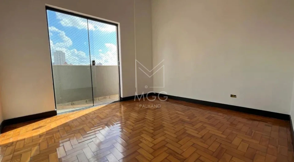 APARTAMENTO EDIFÍCIO TOKIO