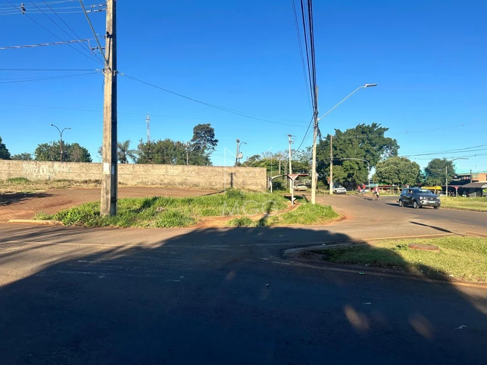 Terreno Comercial ZC3 na Av. Guilherme de Almeida