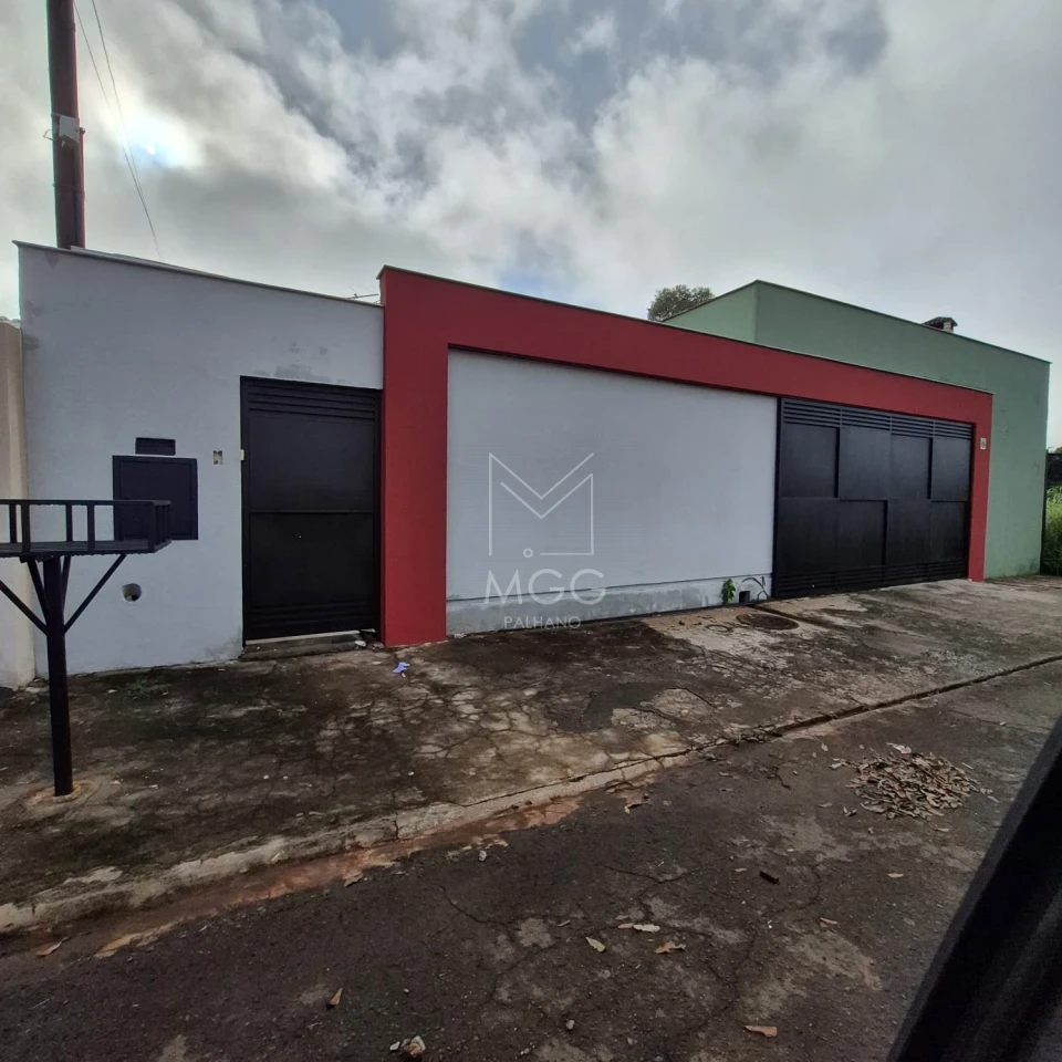 Casa à venda no Jd. Cafezal