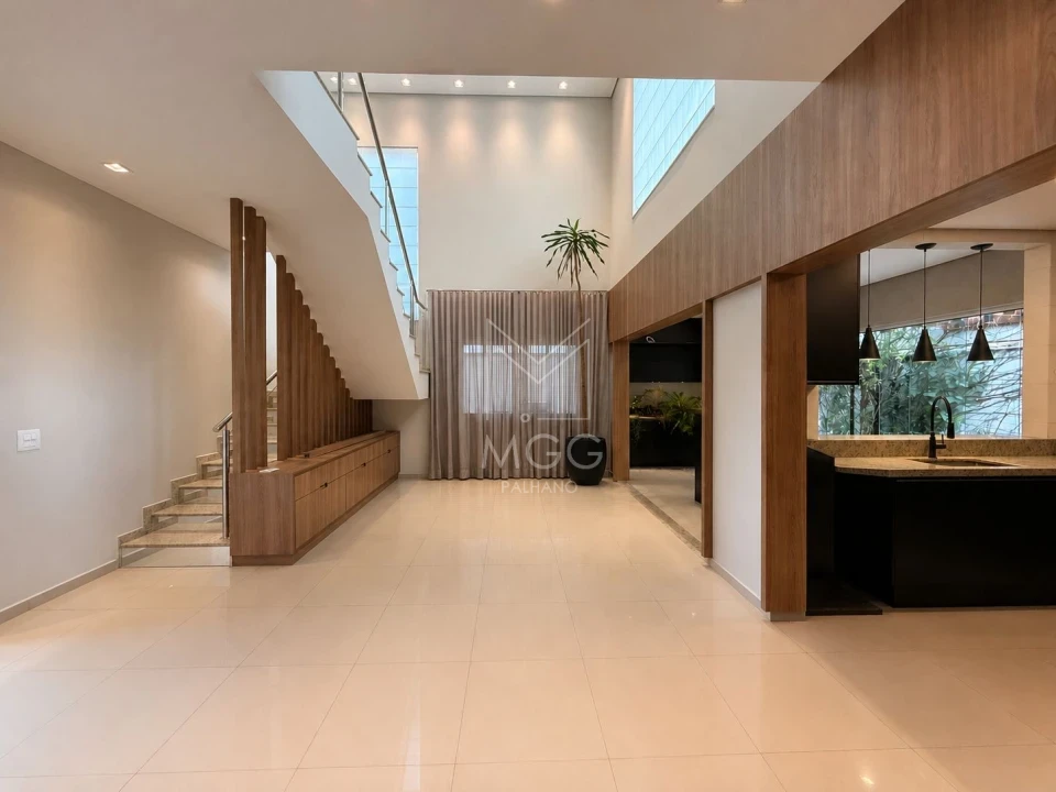 Casa para locação no Condomínio Royal Maison