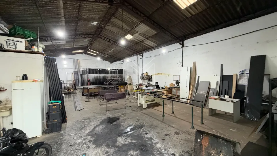VENDA BARRACÃO COMERCIAL LUIGI AMORESE