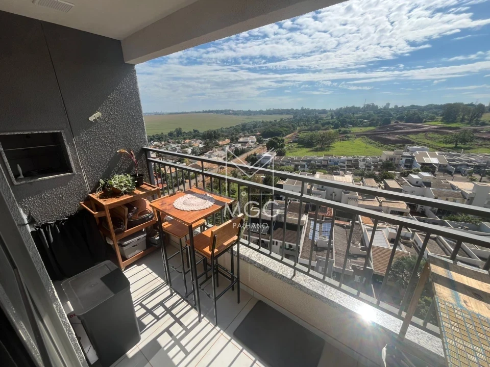 APARTAMENTO EDIFÍCIO CARMEL