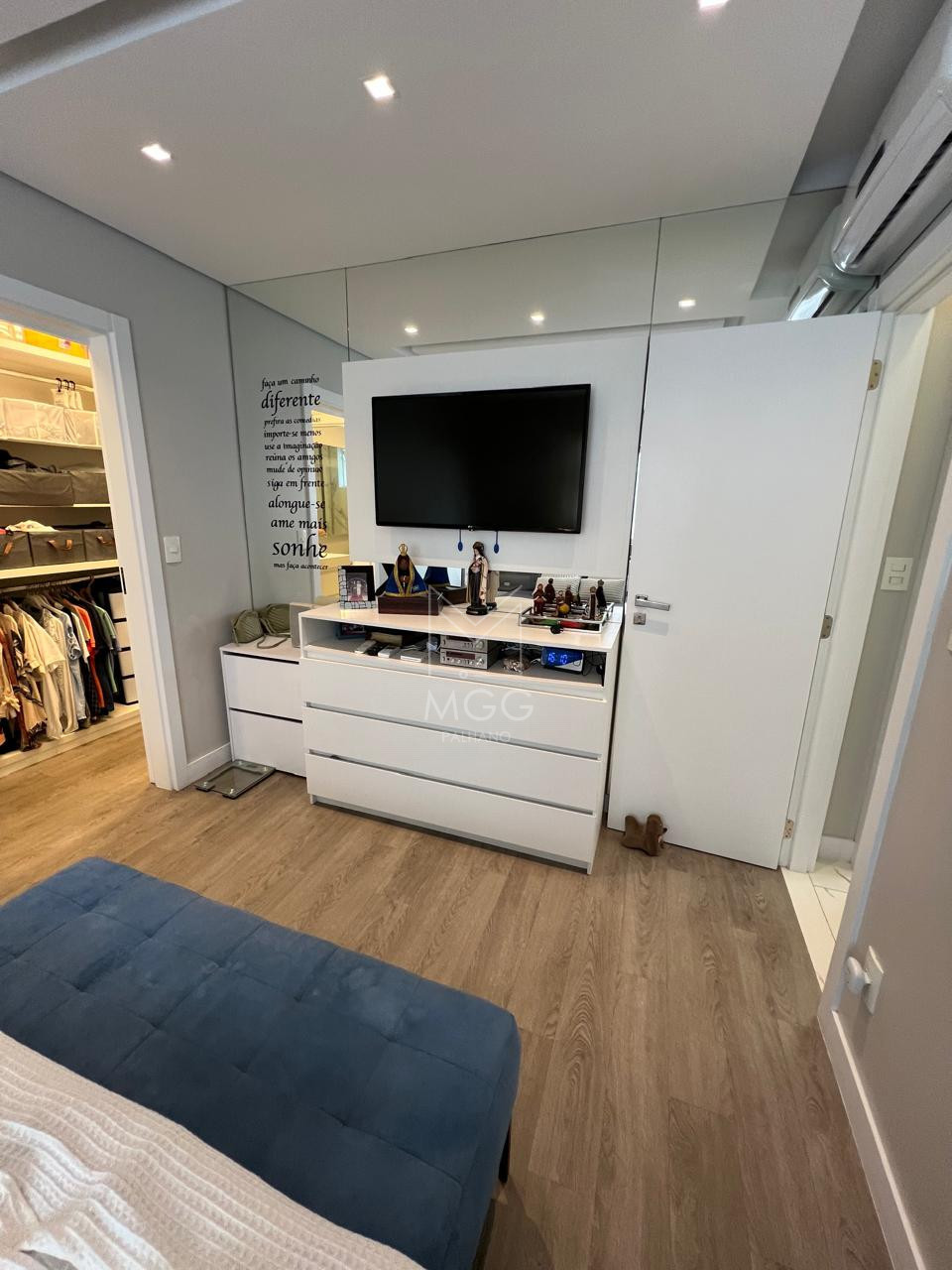 APARTAMENTO EDIFÍCIO ATMOS BEACH