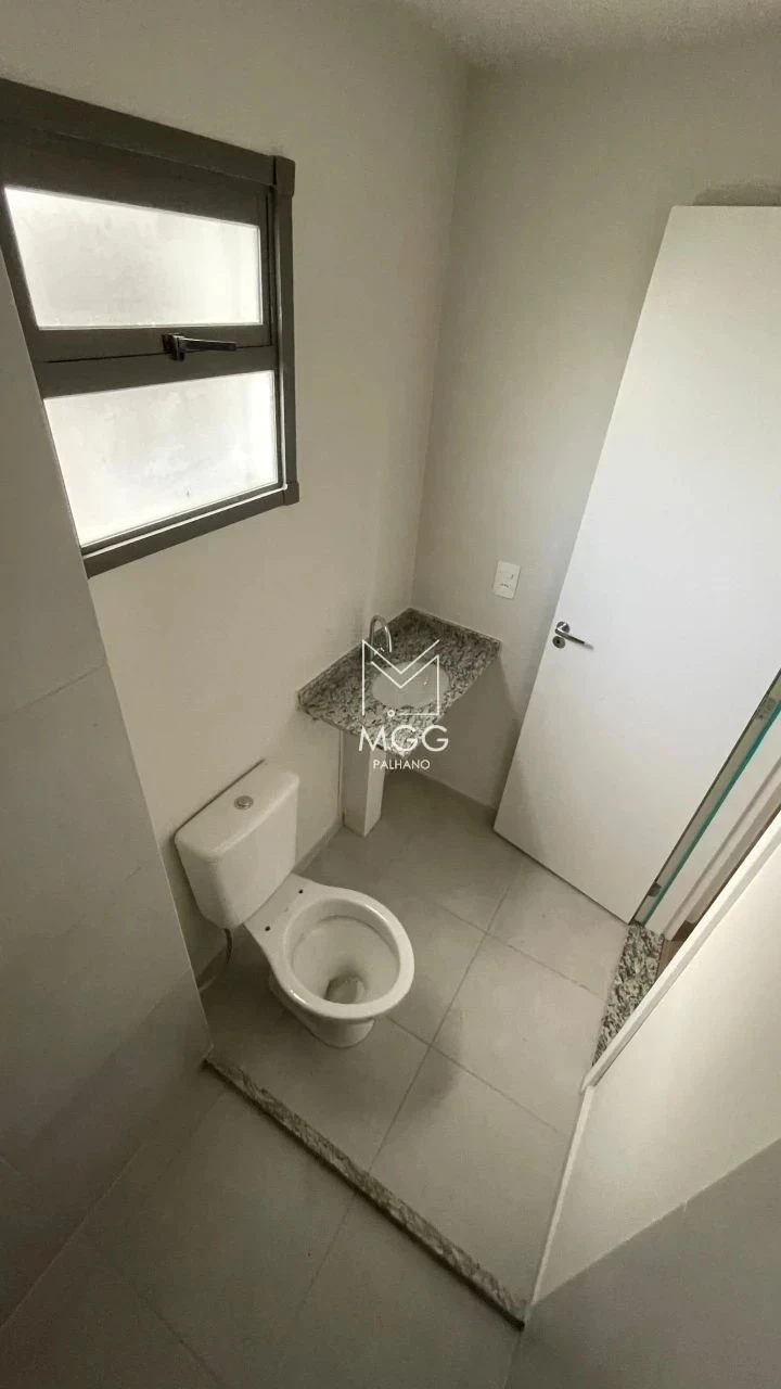 APARTAMENTO EDIFÍCIO CARMEL