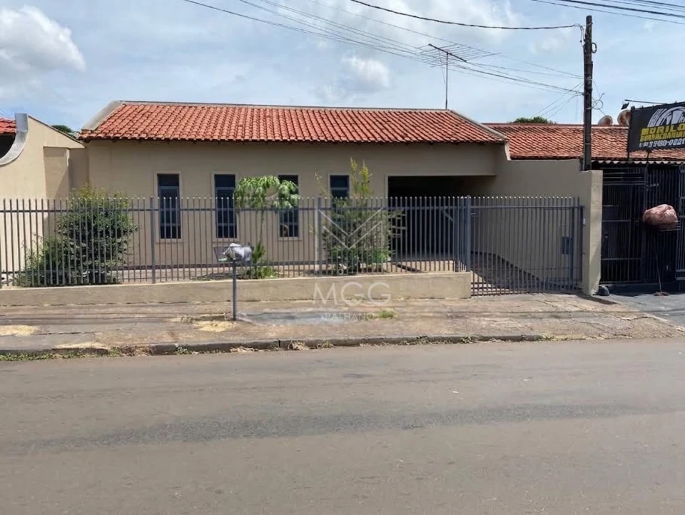 Imóvel Comercial/Residencial com Estrutura para Multi-Salas na Avenida Principal (Jd. Novo Bandeirantes / Sabará I)