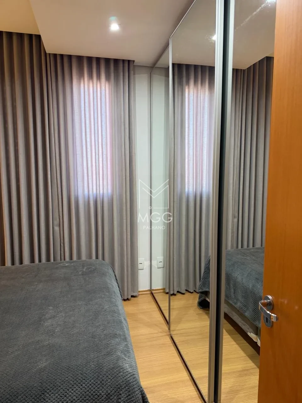 APARTAMENTO EDIFÍCIO TORRES INGLATERRA