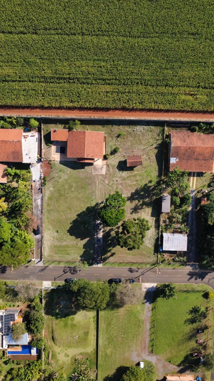 Terreno no Condomínio Estância Cabral